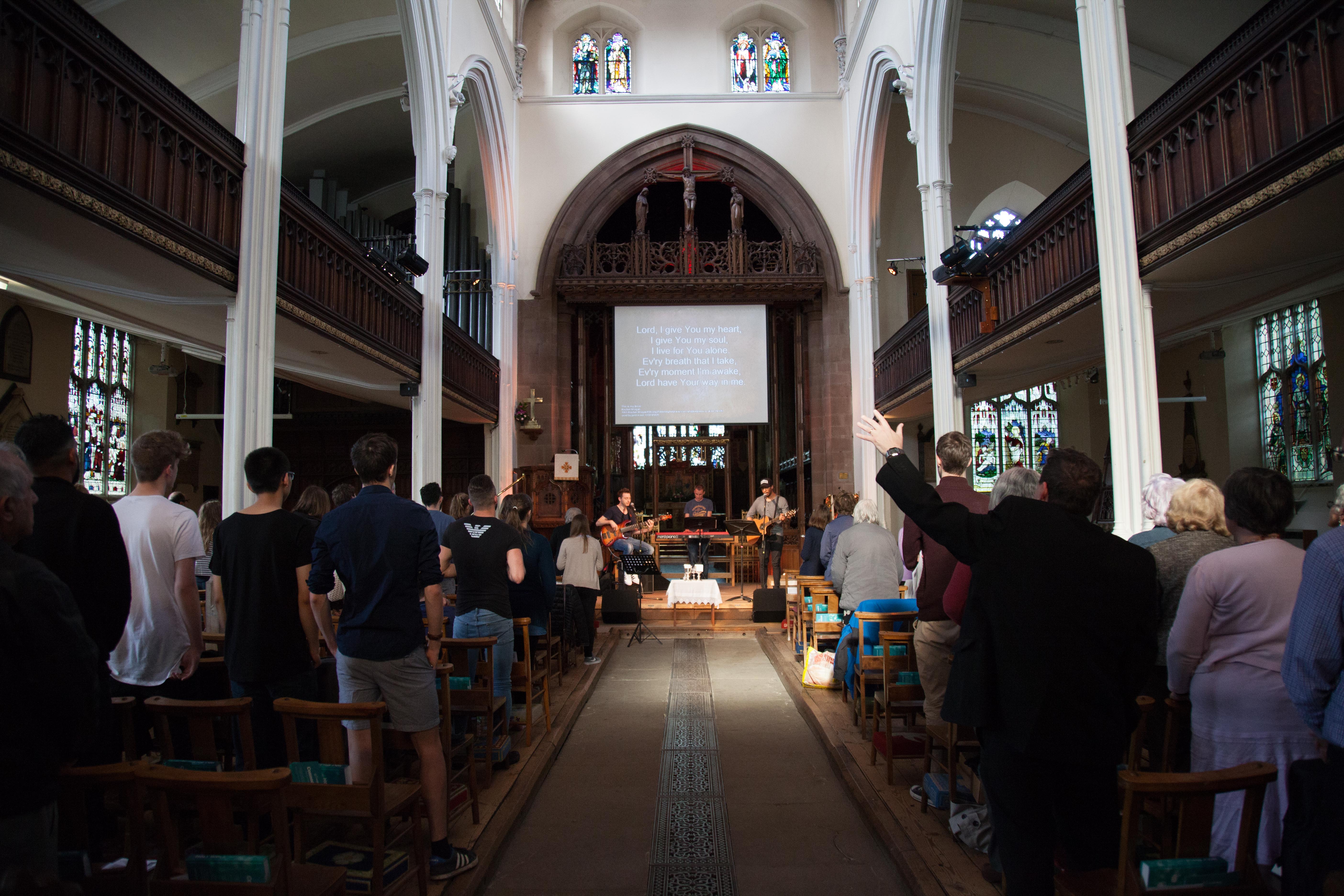 worship at youth friendly congregation