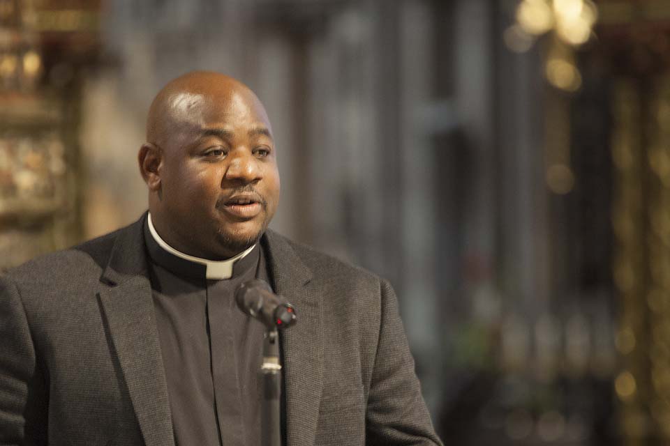 Revd Dr Carlton Turner